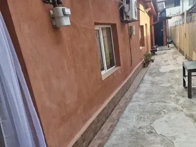 terasa amenajata in curte casa vanzare-cumparare Sector 1, București